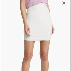 Commando white faux leather skirt size medium new without tags